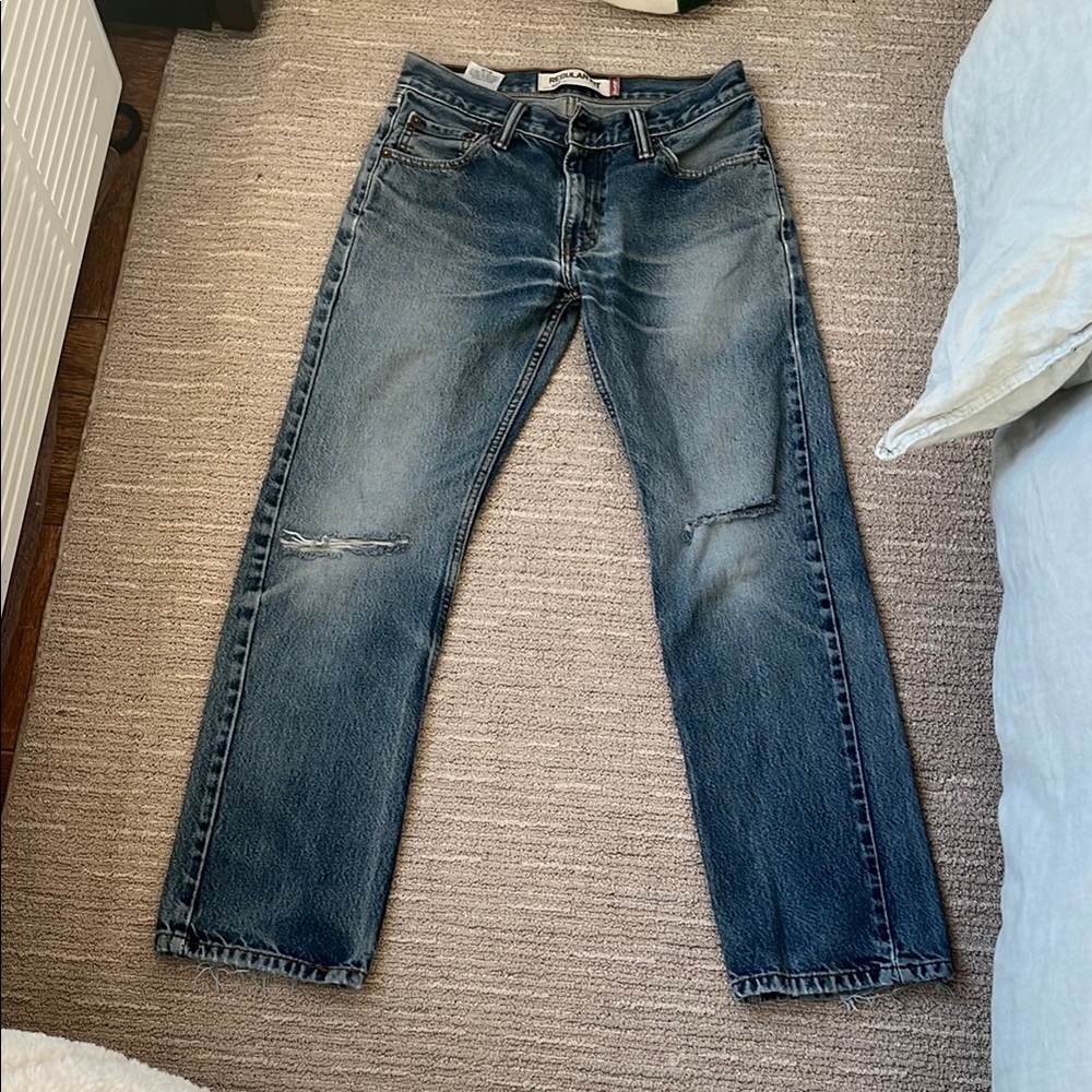 Levi's Classic Blue Straight Jeans